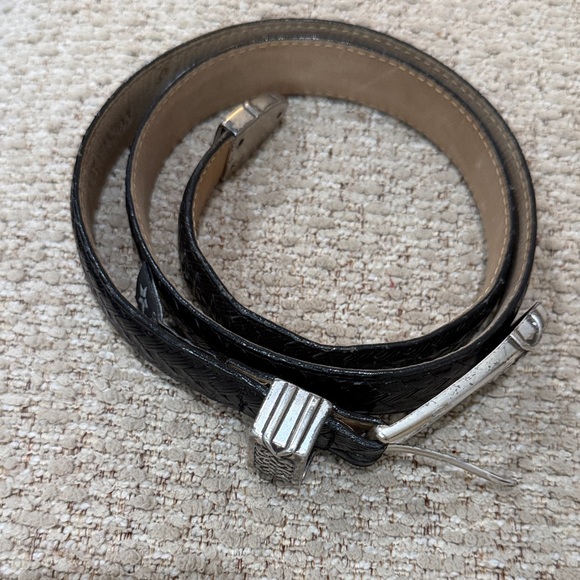 Vintage Brighton Belt S28 B4303 Embossed basket weave black leather - Picture 2 of 9